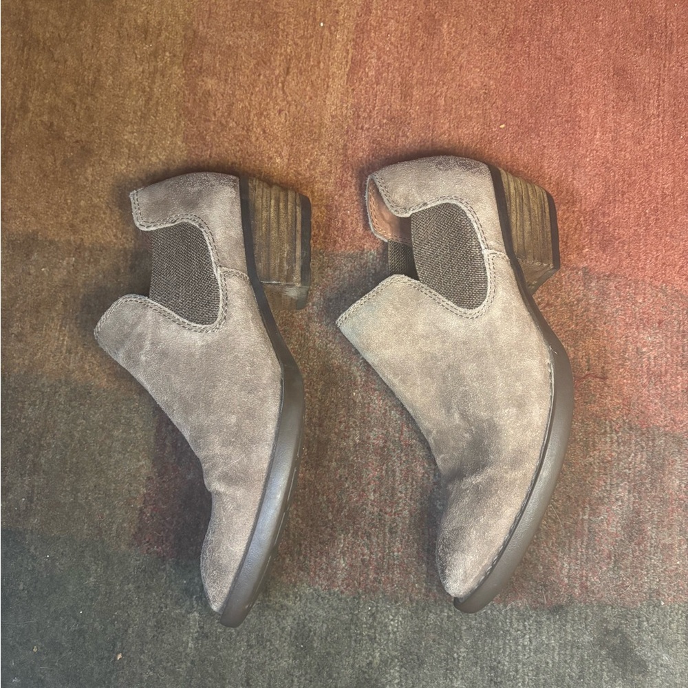 Born Women's Brown Taupe Booties - Sz 7